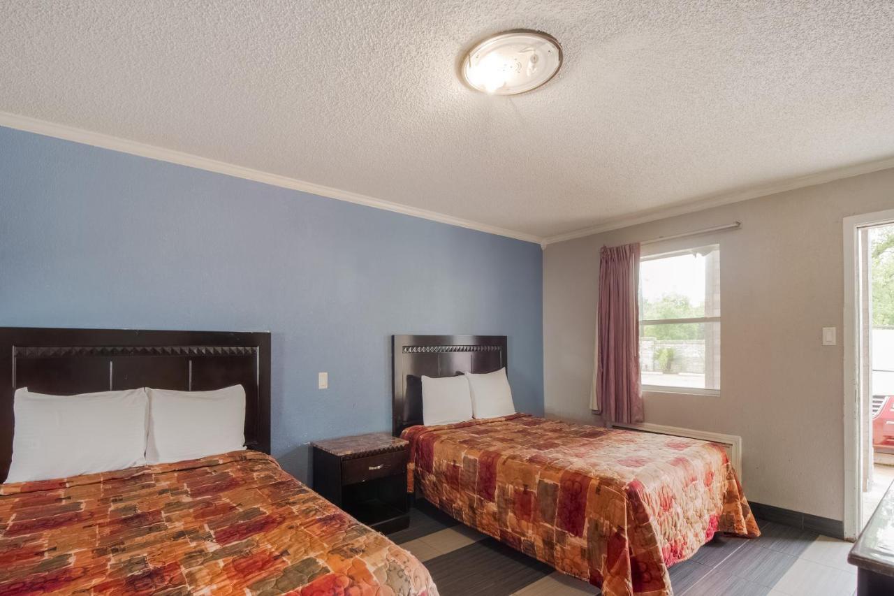 Oyo Hotel Houston I-69 & I-610 المظهر الخارجي الصورة