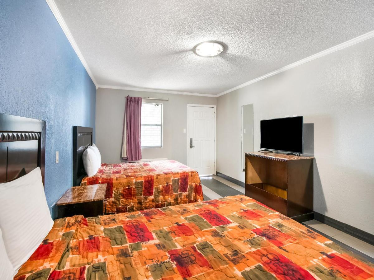 Oyo Hotel Houston I-69 & I-610 المظهر الخارجي الصورة