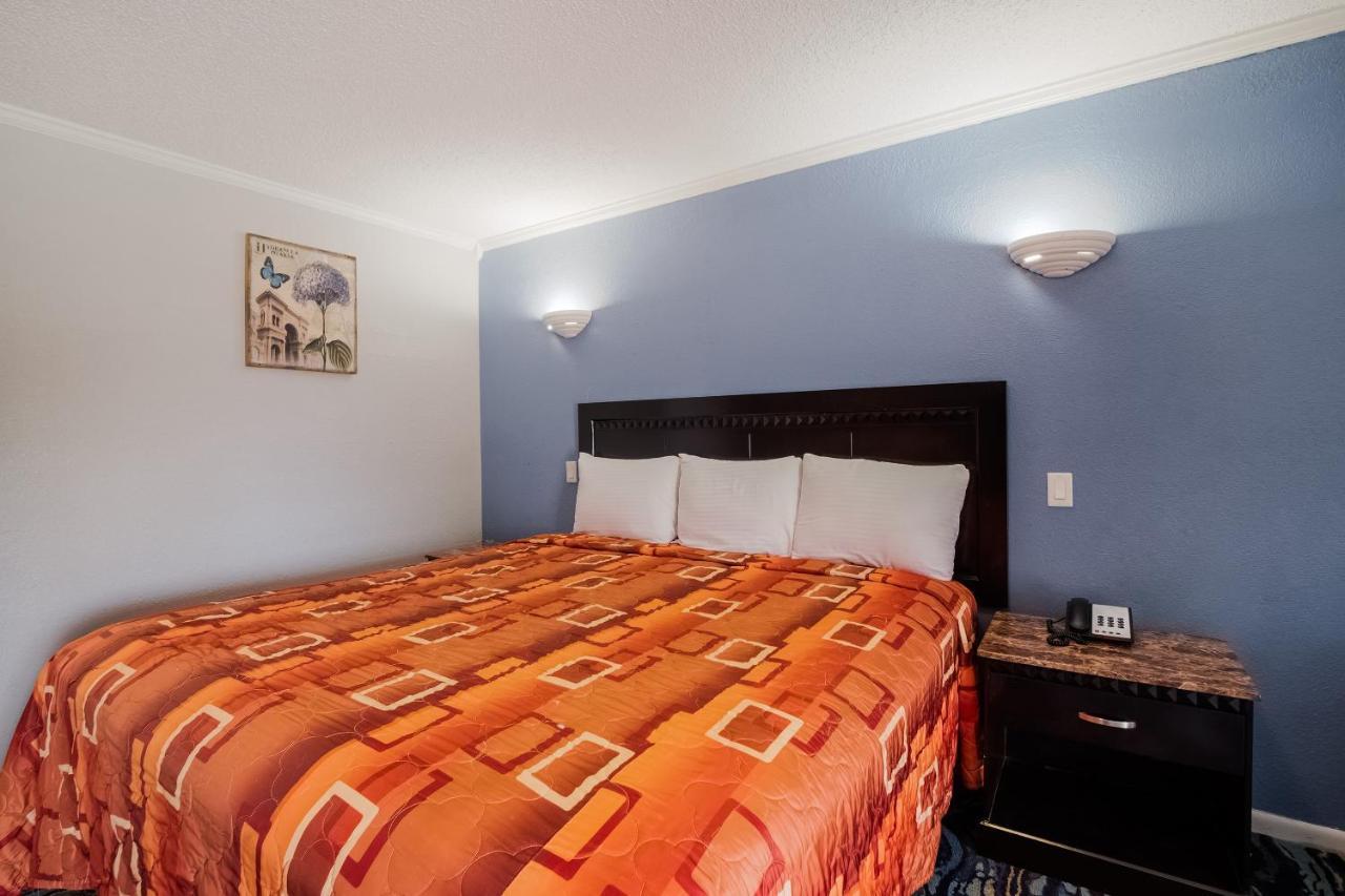 Oyo Hotel Houston I-69 & I-610 المظهر الخارجي الصورة
